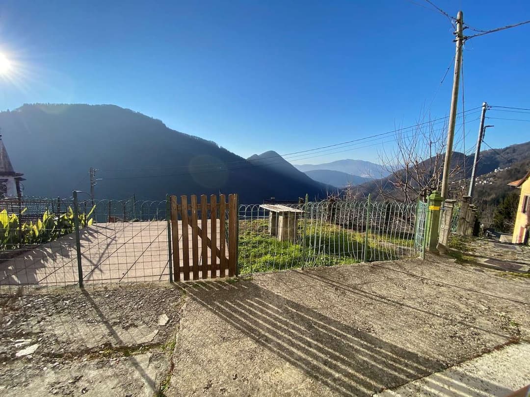 Porzione di casa a AURANO gallery 17