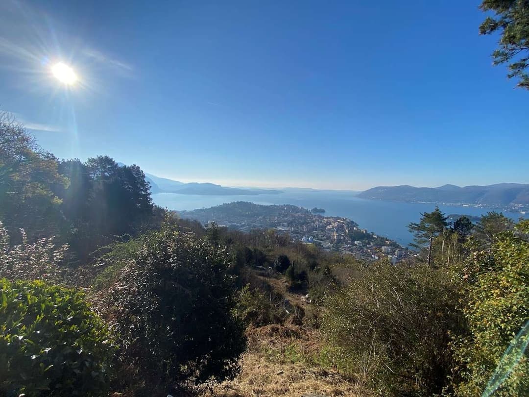 Villa con vista mozzafiato lago maggiore  e isole gallery 6
