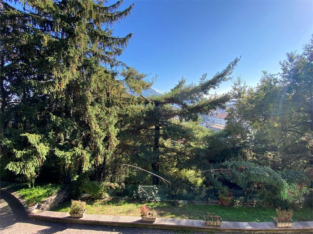 Villa di prestigio con vista panoramica del lago gallery 91