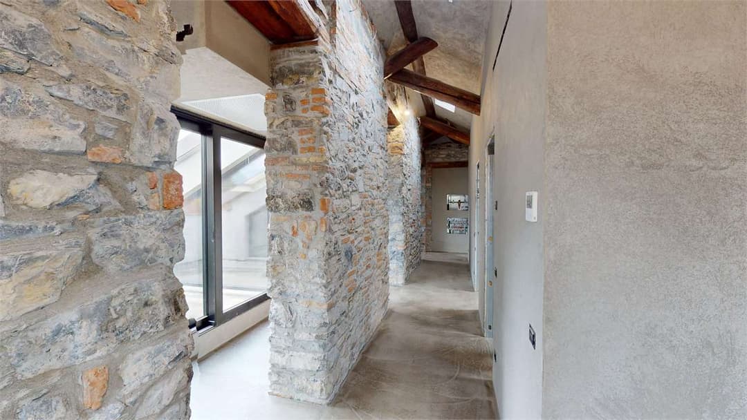 Attico in palazzo storico a COMO gallery 18