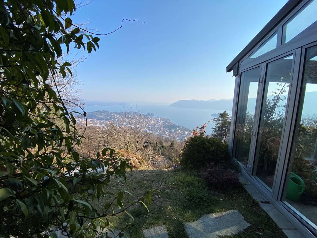 Villa con vista mozzafiato lago maggiore  e isole gallery 55