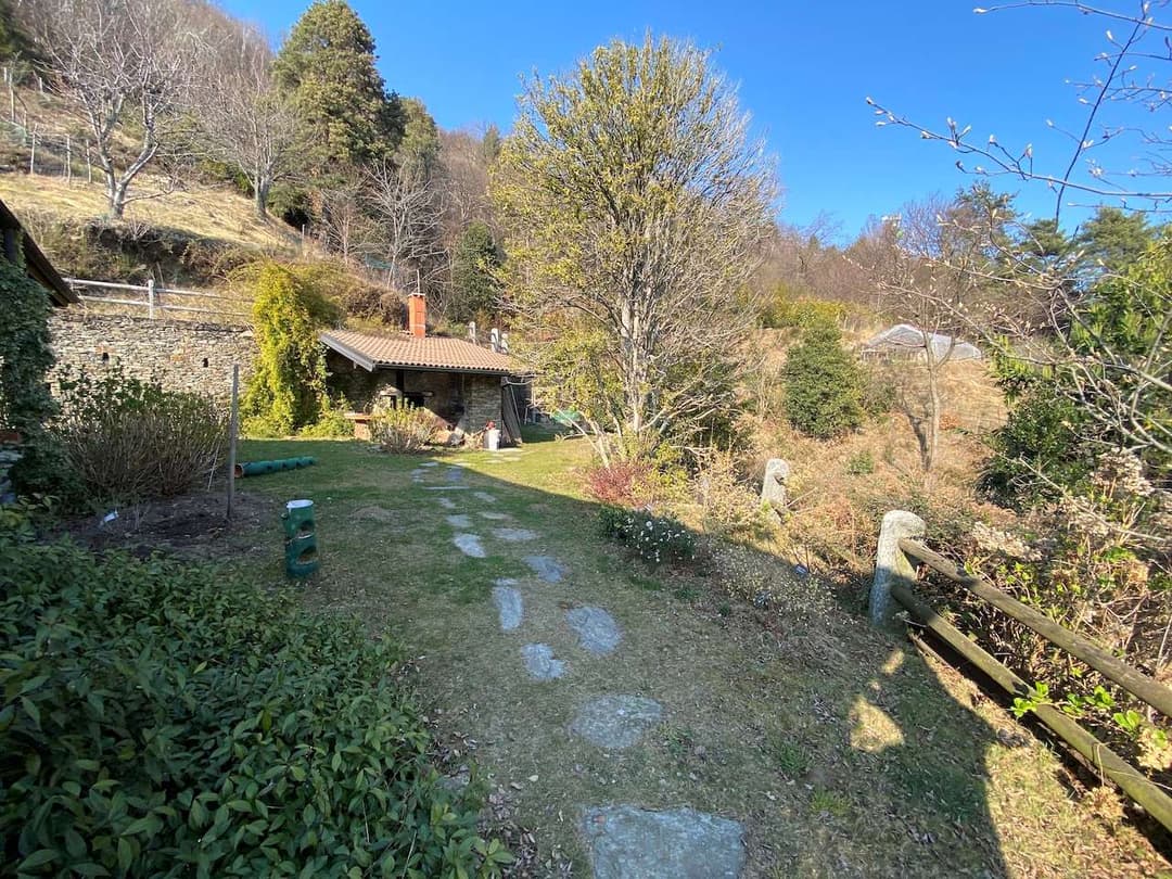 Villa con vista mozzafiato lago maggiore  e isole gallery 34