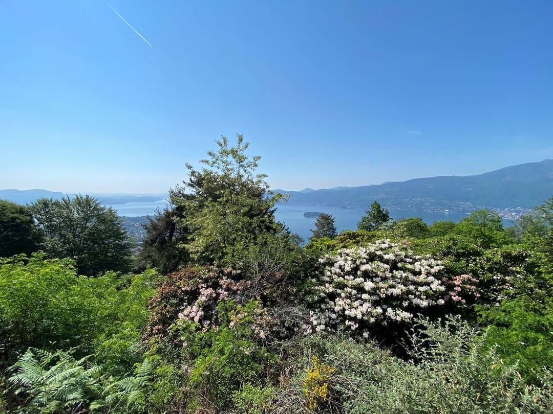 Villa con vista mozzafiato lago maggiore  e isole gallery 17