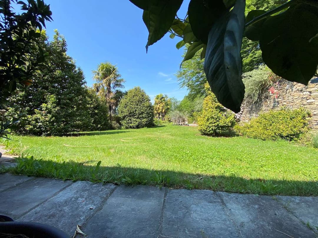 Villa con vista mozzafiato lago maggiore  e isole gallery 25