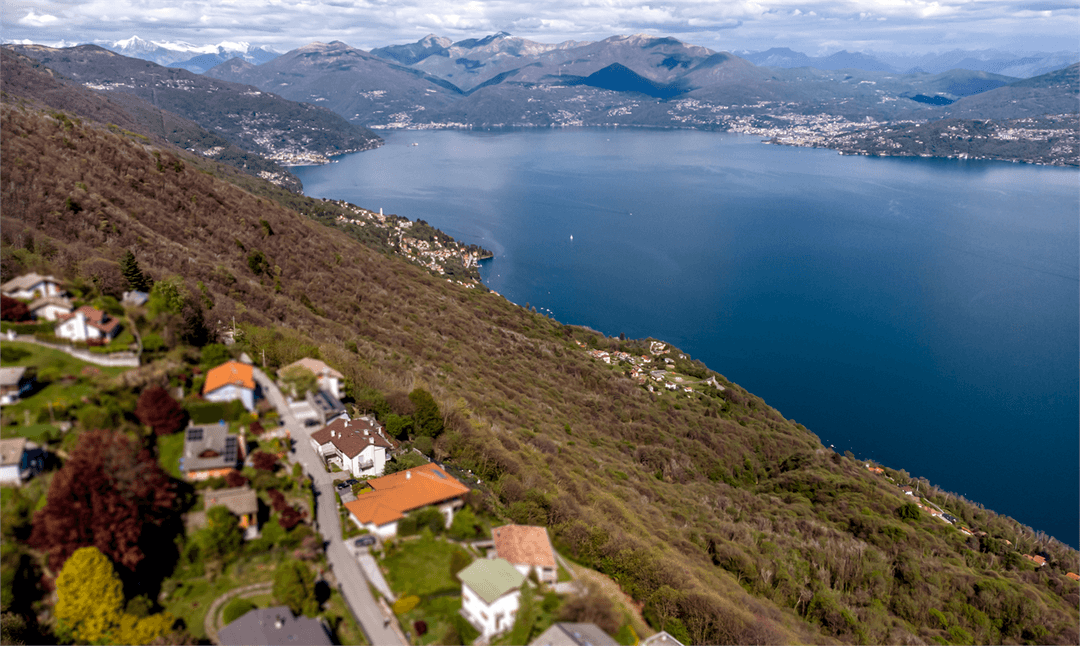 Dove il lago incontra il cielo: un’emozione unica gallery 7