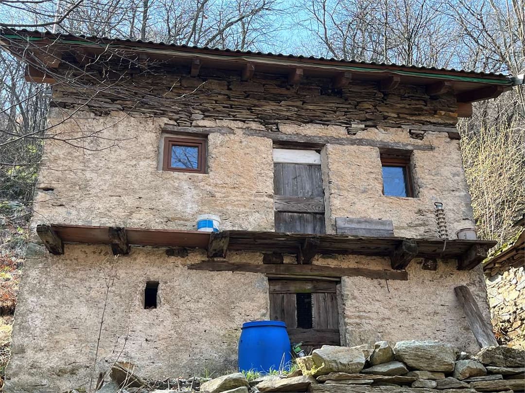 Due baite caratteristiche a socraggio gallery 3