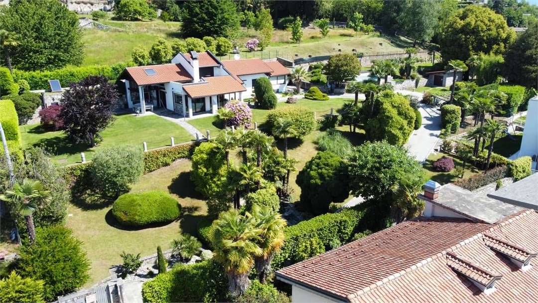 Villa con piscina e splendido parco gallery 49