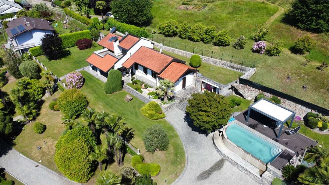 Villa con piscina e splendido parco gallery 50