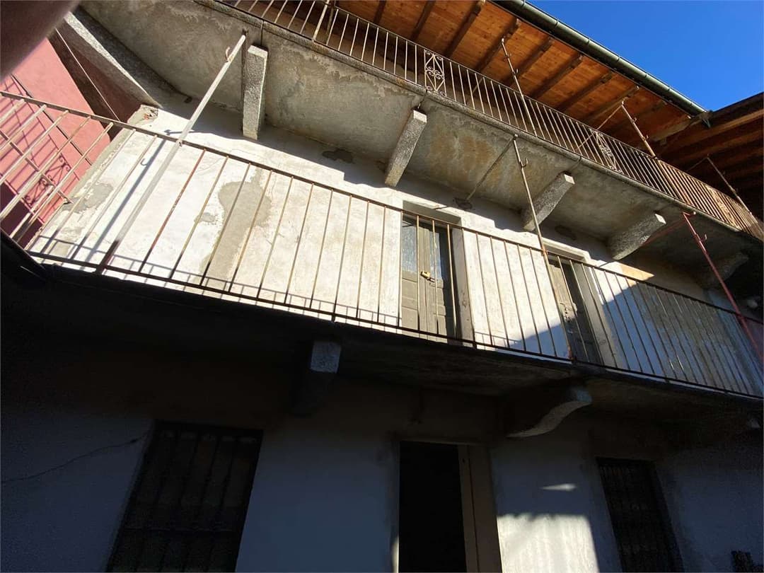 Porzione di casa gallery 16