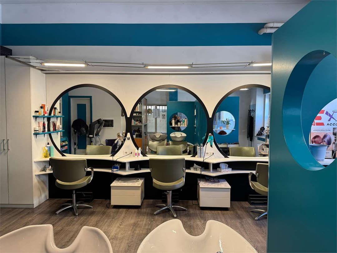 Ufficio/negozio ristrutturato a VERBANIA trobaso in zona di forte passaggio gallery 10