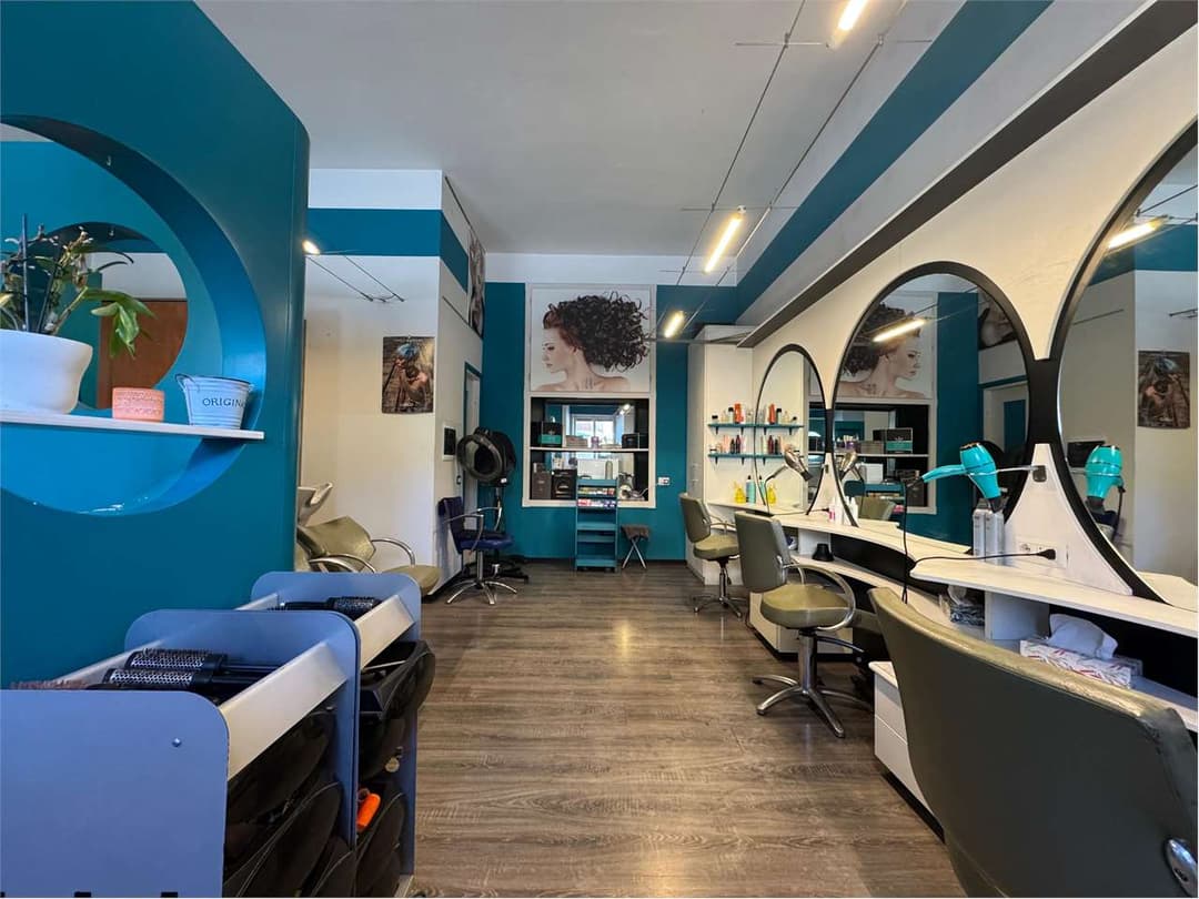 Ufficio/negozio ristrutturato a VERBANIA trobaso in zona di forte passaggio gallery 13