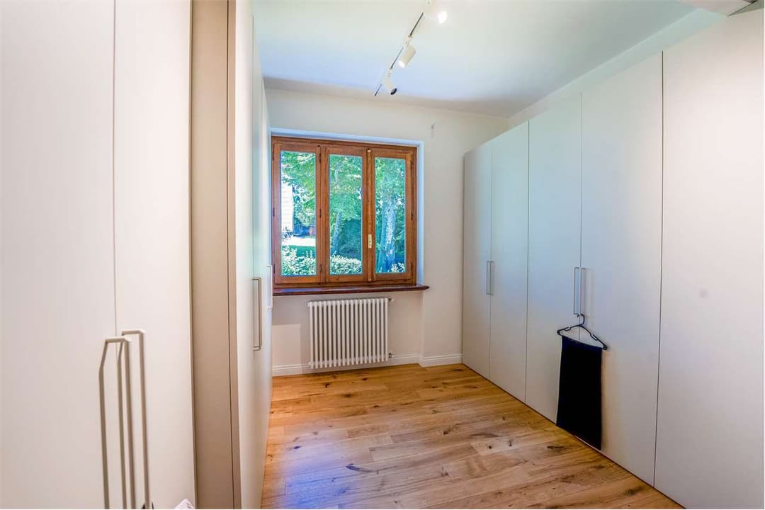 Appartamento ultimo piano in castagnola ristrutturato gallery 21
