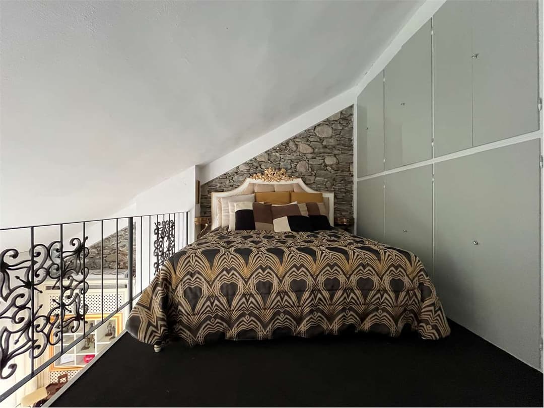 Elegante appartamento in castello vista lago BAVENO gallery 30