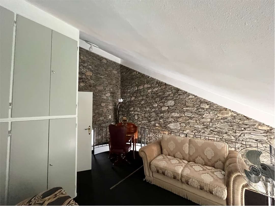 Elegante appartamento in castello vista lago BAVENO gallery 33