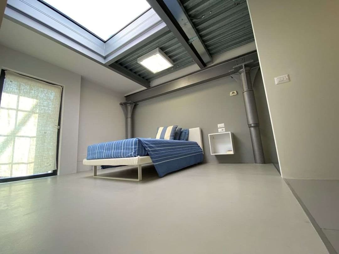 Bellissimo loft vista lago gallery 28