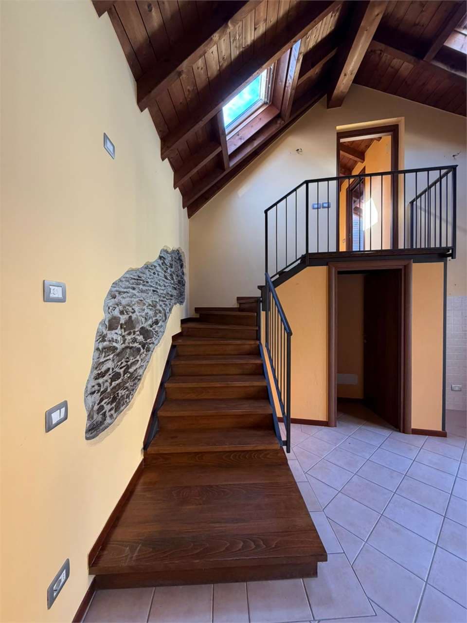 Casa semi-indipendente bieno gallery 27