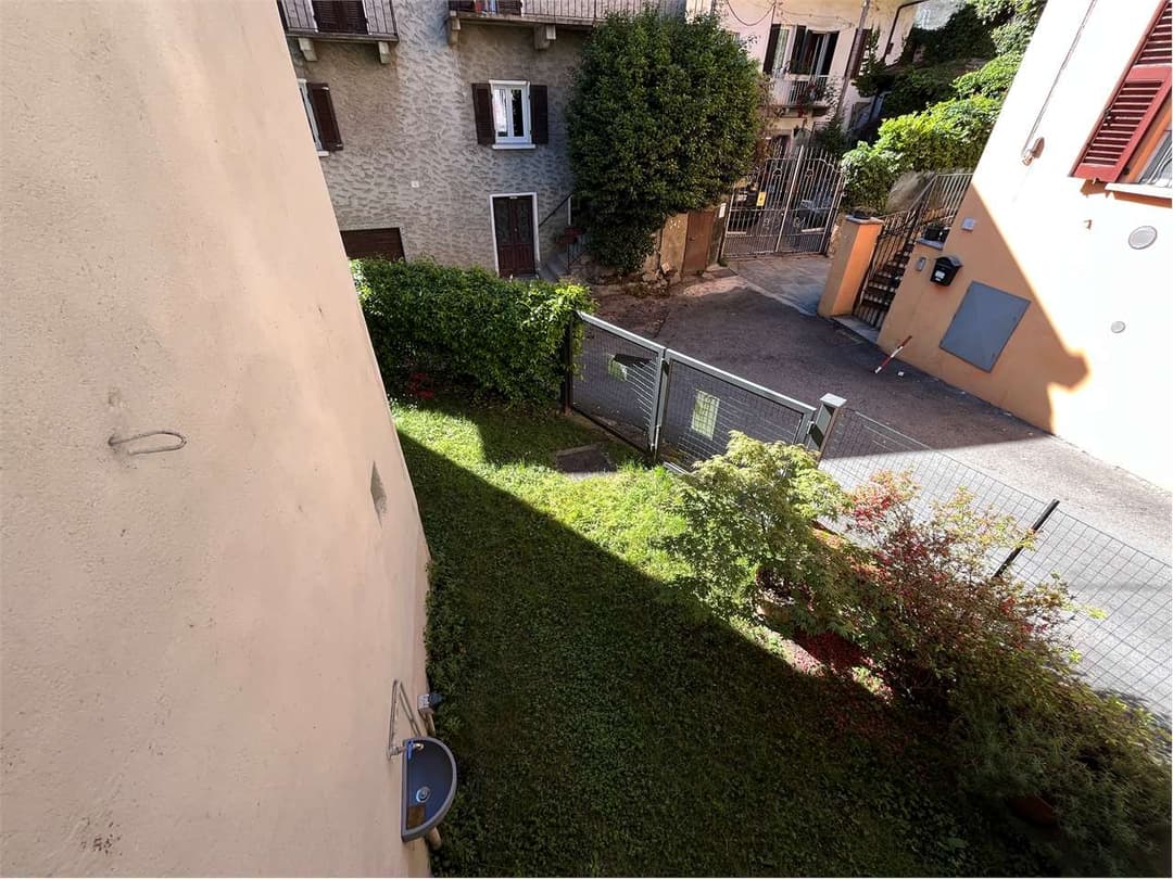 Villetta centro di suna gallery 11