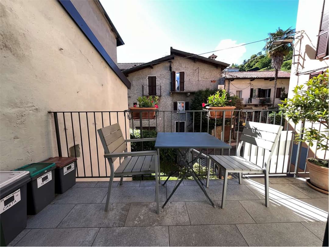 Villetta centro di suna gallery 14