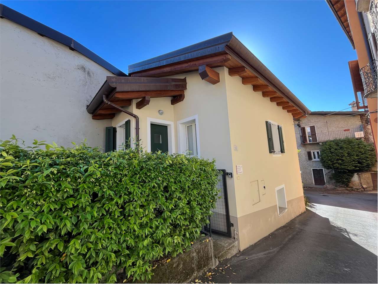 Villetta centro di suna