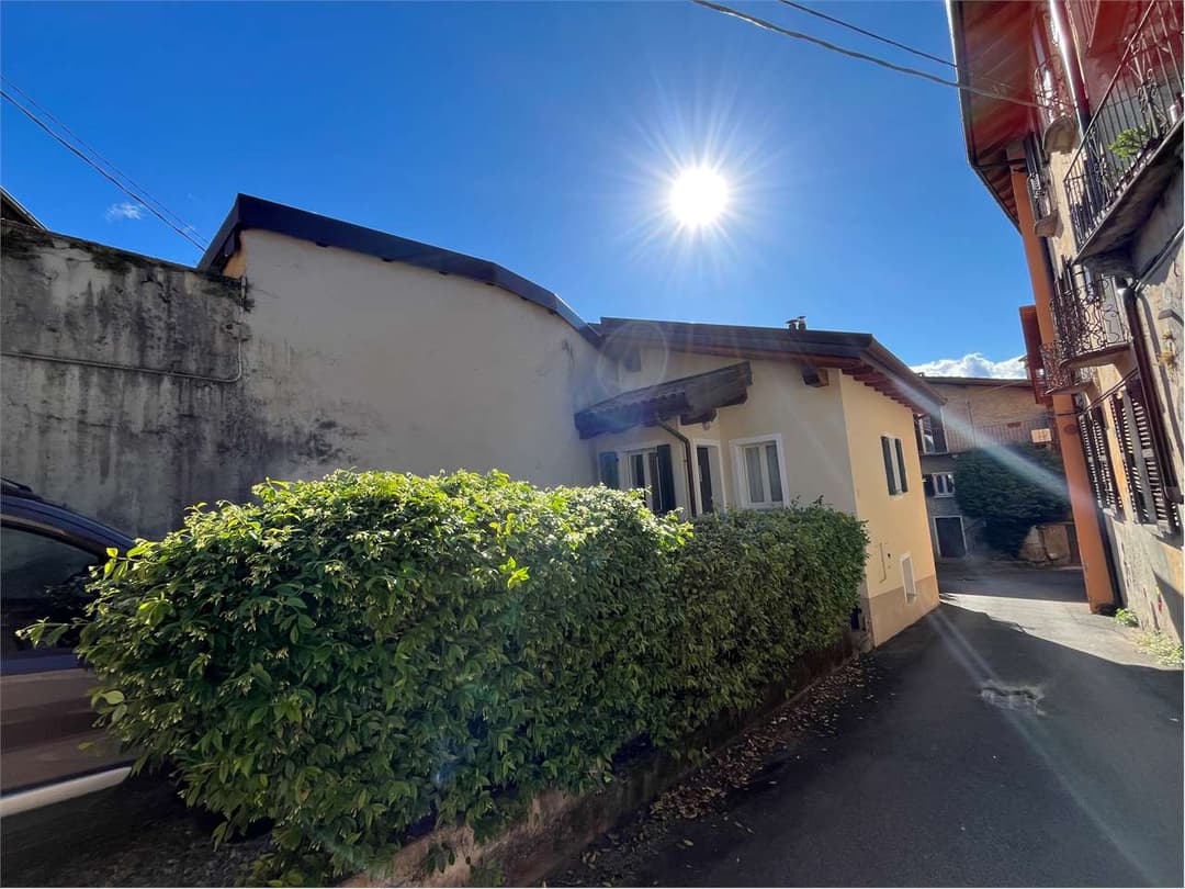 Villetta centro di suna gallery 2