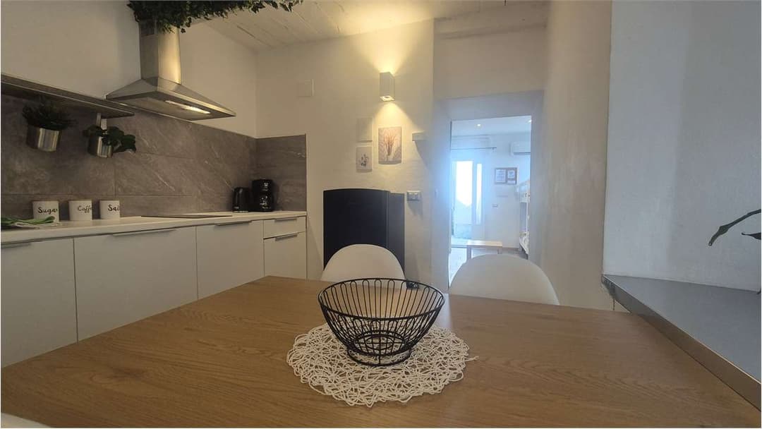 Casa indipendente con vista lago e corte privata – comfort ed ecologia gallery 8