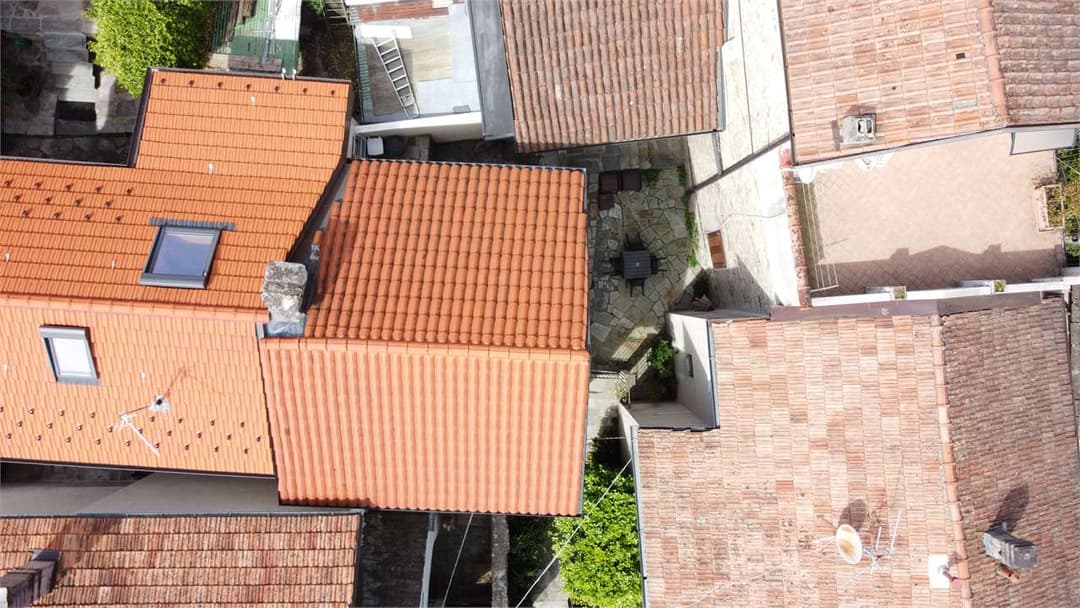 Casa indipendente con vista lago e corte privata – comfort ed ecologia gallery 6
