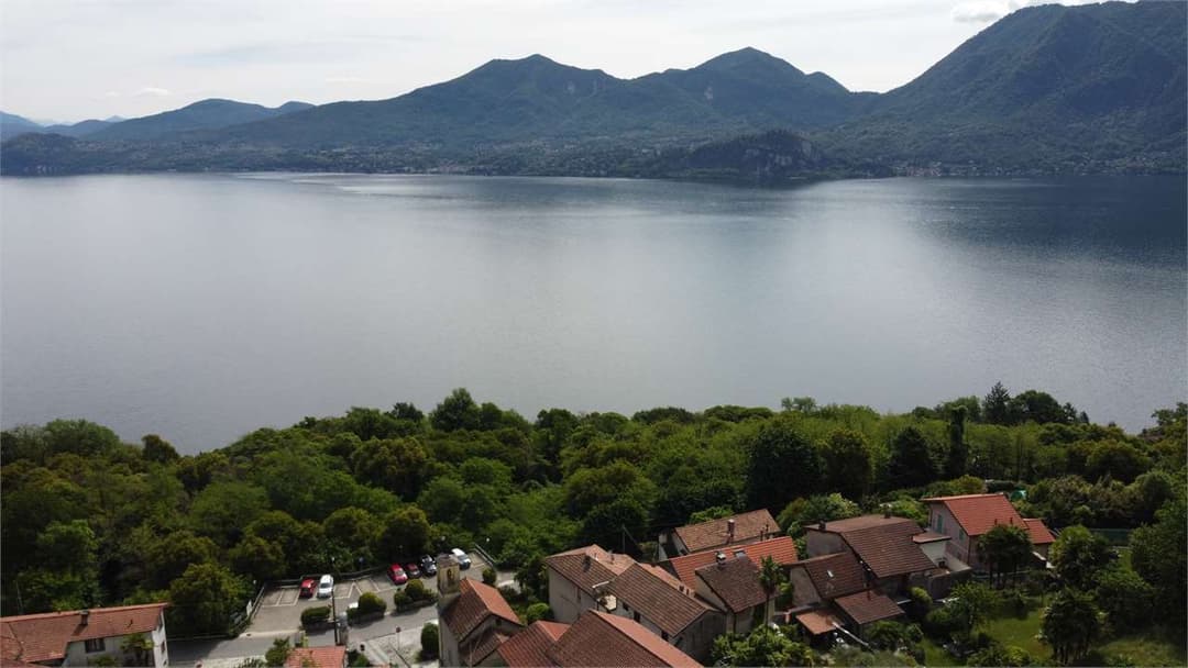 Casa indipendente con vista lago e corte privata – comfort ed ecologia gallery 17