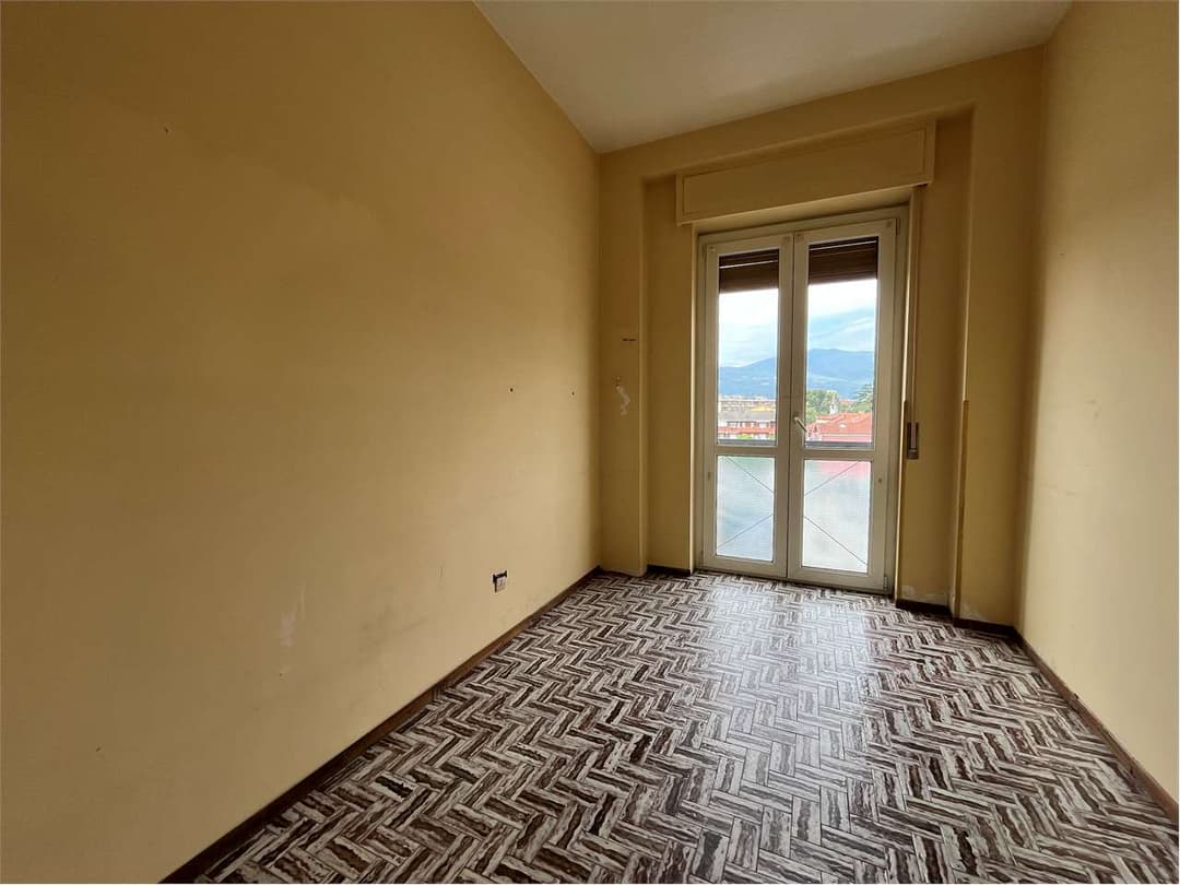 VERBANIA intra – ampio quadrilocale in pieno centro gallery 18