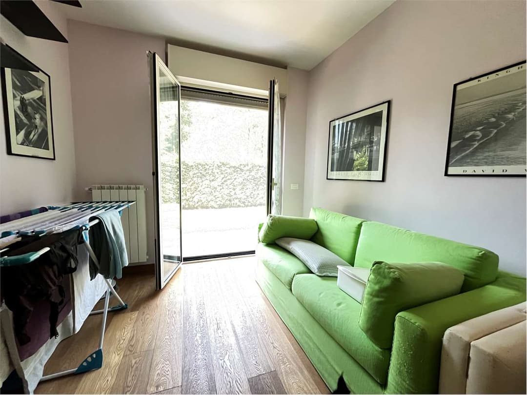 Ampio quadrilocale con giardino privato, portico, garage e cantina gallery 23