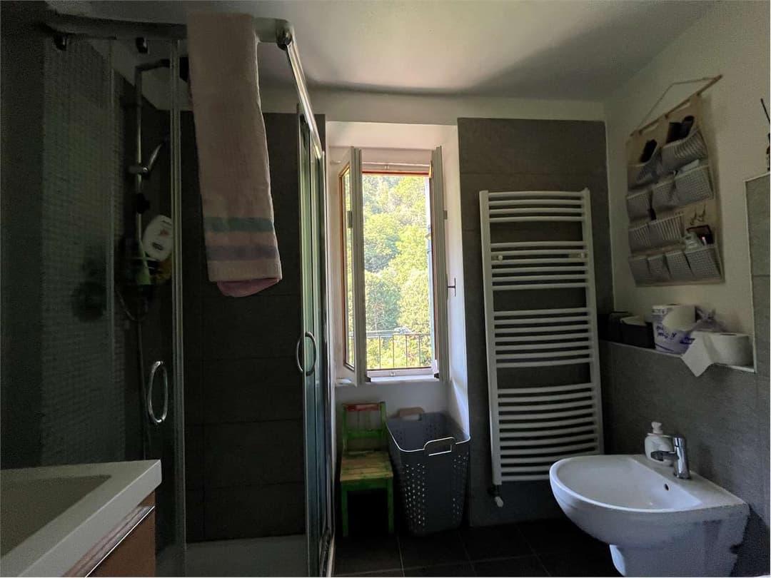 Casa semi-indipendente ristrutturata con corte privata gallery 25