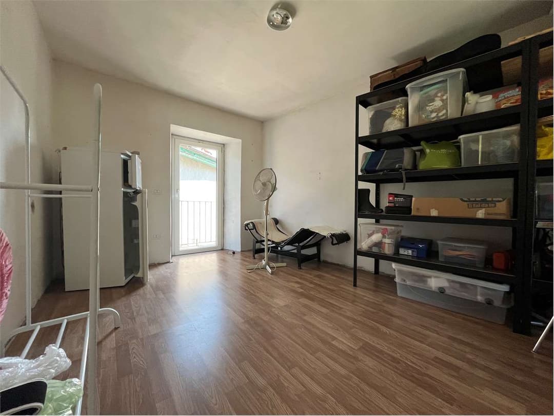 Casa semi-indipendente ristrutturata con corte privata gallery 29