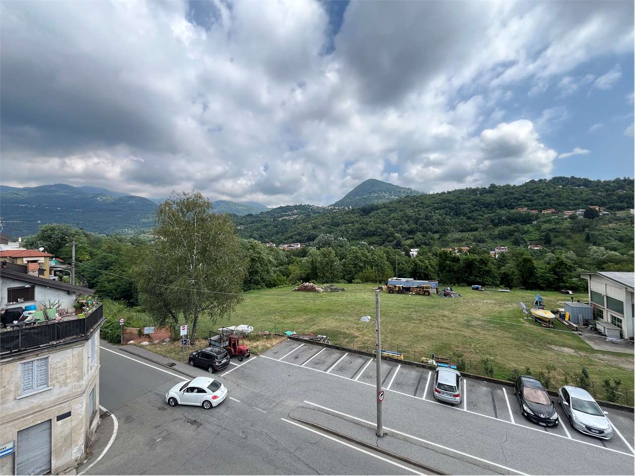 Trilocale ristrutturato a intra