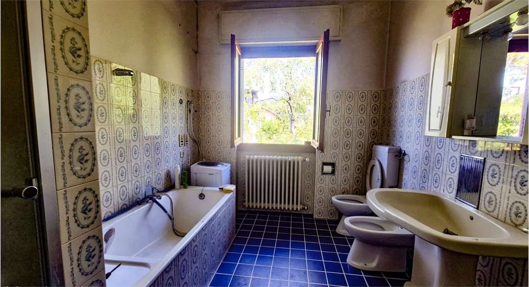 Verbania prima collina – casa indipendente con giardino privato, vista lago e garage di 38 mq gallery 2